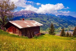 paisaje rural con casa